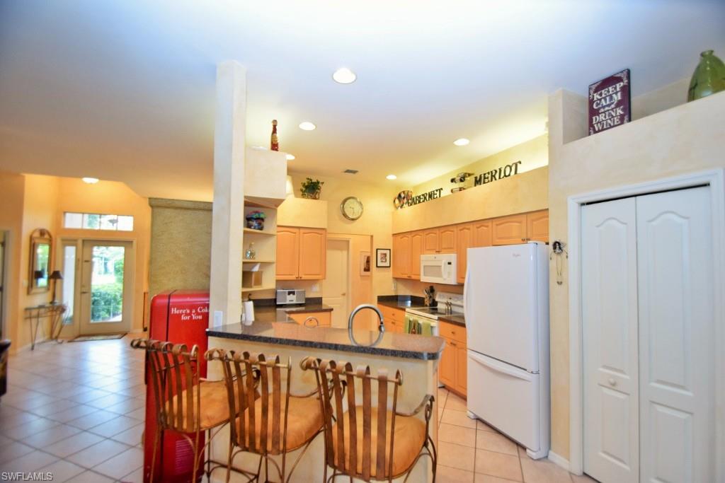 PINECREST - Residential