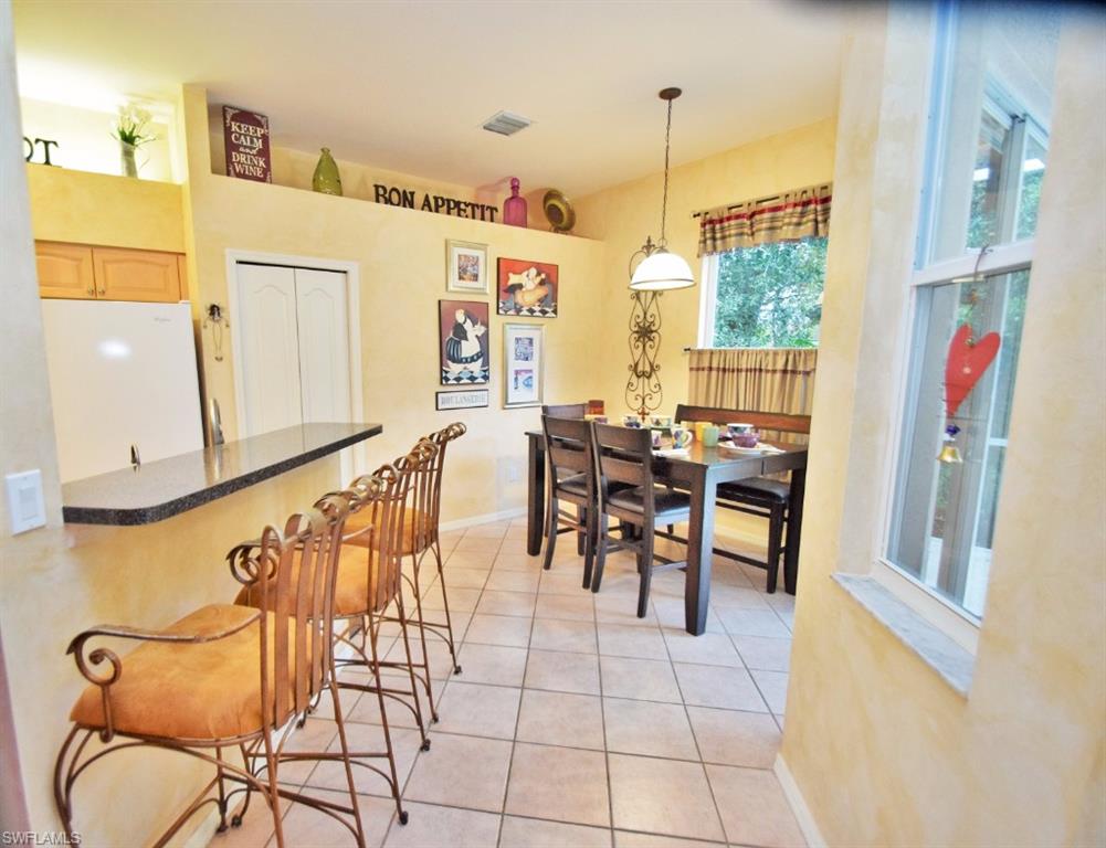 PINECREST - Residential