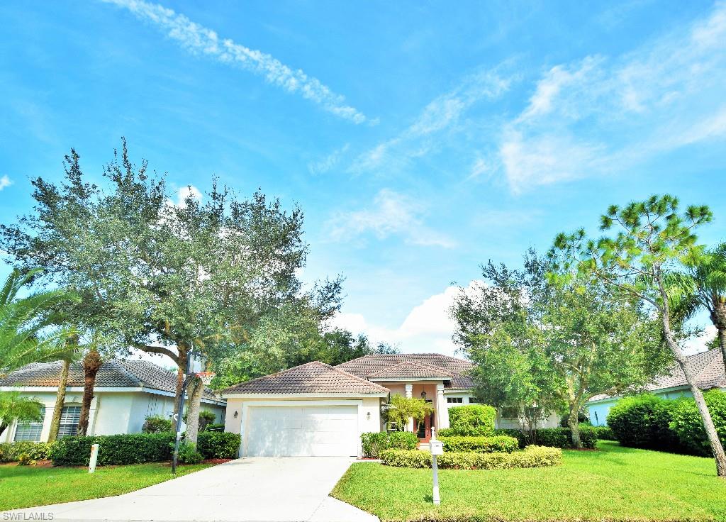 PINECREST - Residential