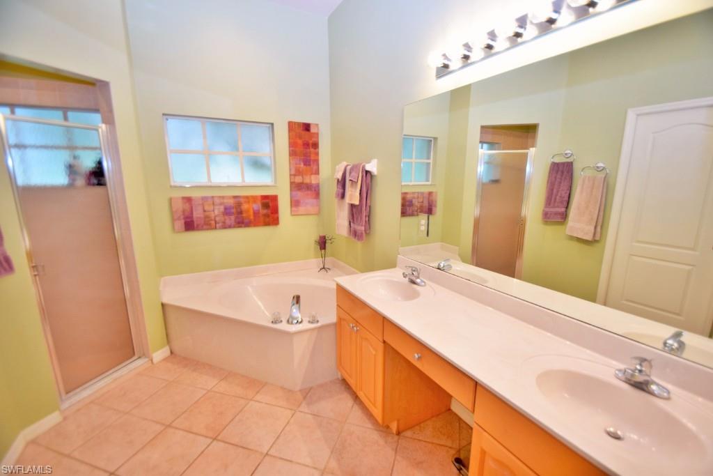 PINECREST - Residential