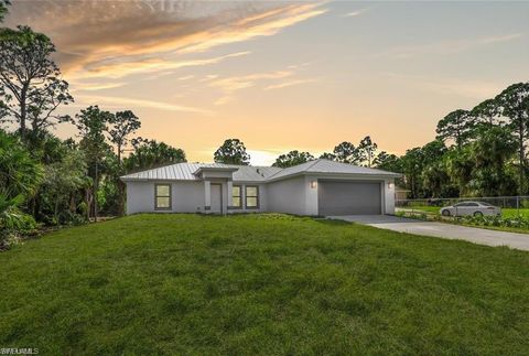 Photo of 436 41st Ave NE Ave, NAPLES, FL 34120 (MLS # 226017823)