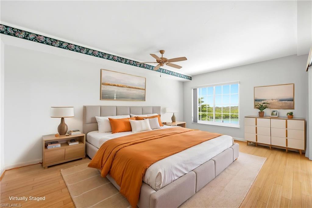 MARINA BAY CLUB OF NAPLES - Residential