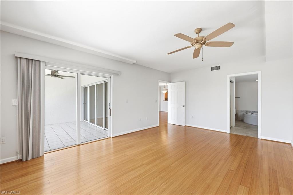 MARINA BAY CLUB OF NAPLES - Residential