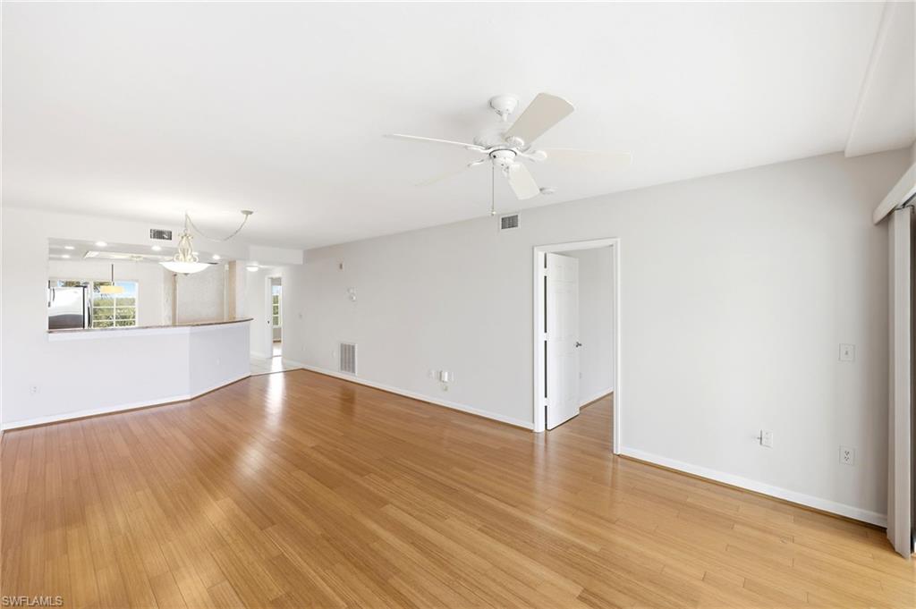 MARINA BAY CLUB OF NAPLES - Residential