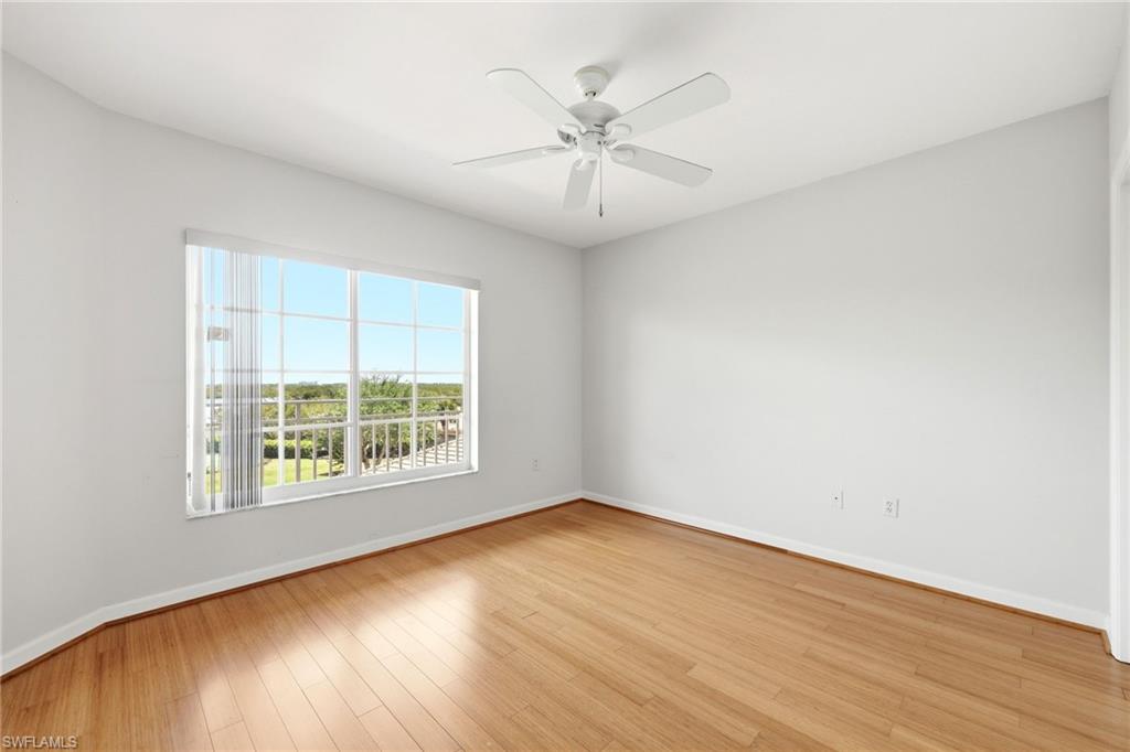 MARINA BAY CLUB OF NAPLES - Residential