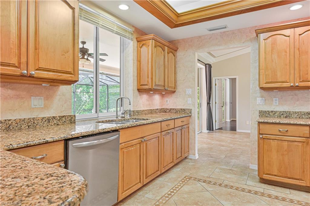 BUTTONWOOD HARBOR - Residential