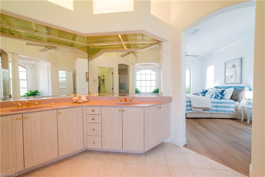 SOUTH BAY - Residential