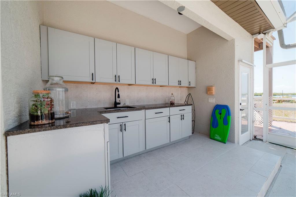 SOUTH BAY - Residential