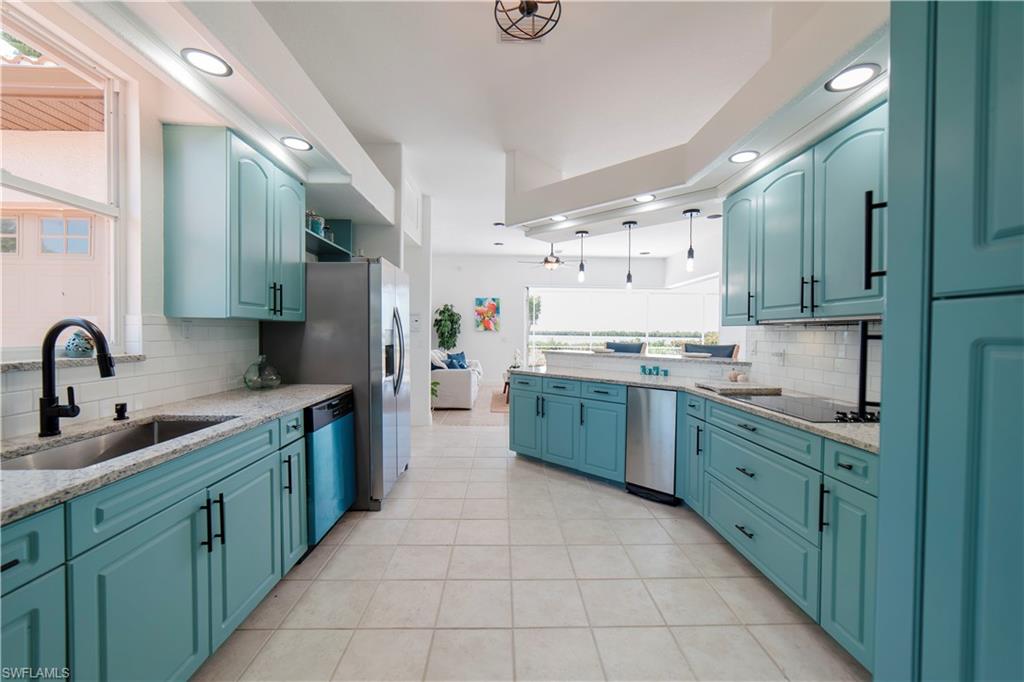 SOUTH BAY - Residential
