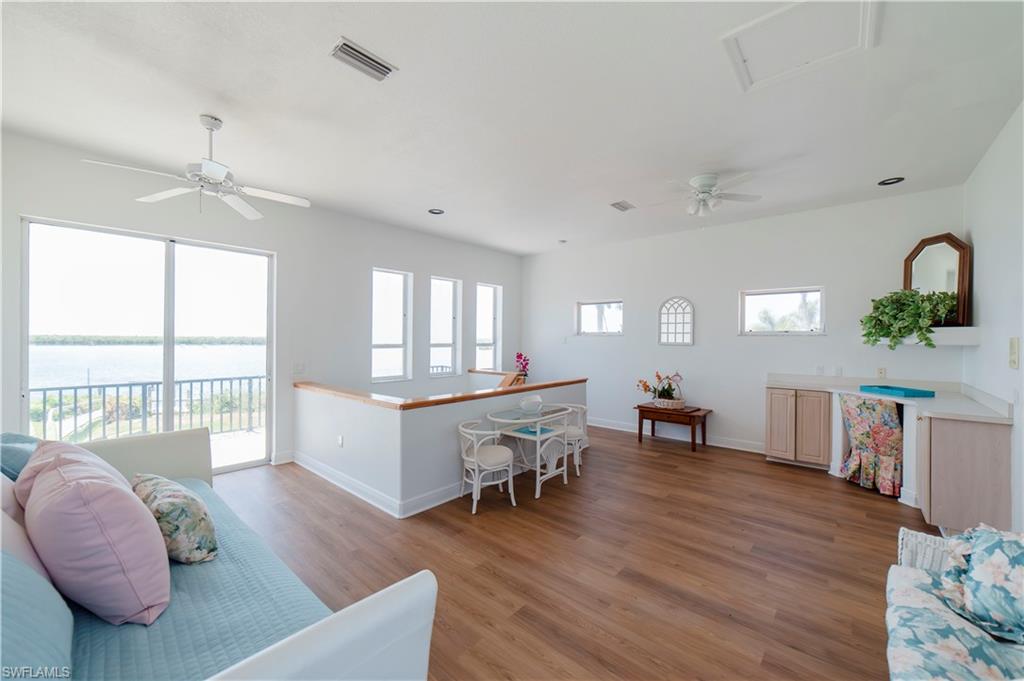 SOUTH BAY - Residential