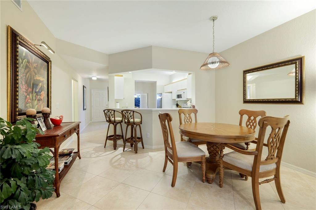 LAUREL OAKS AT PELICAN BAY - Residential