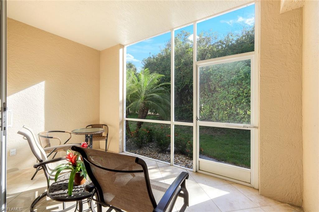LAUREL OAKS AT PELICAN BAY - Residential