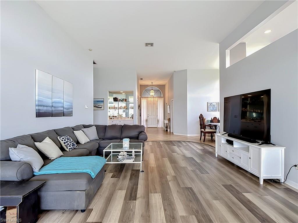 SILVER OAK AT THE VINES - Residential
