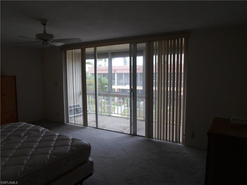 DEL PRADO PARK TOWNHOUSES CONDO - Residential