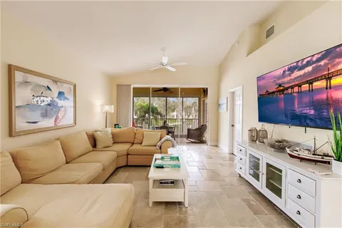 680 Wiggins Lake Dr Unit 201, Naples, FL 34110 - #: 224095174