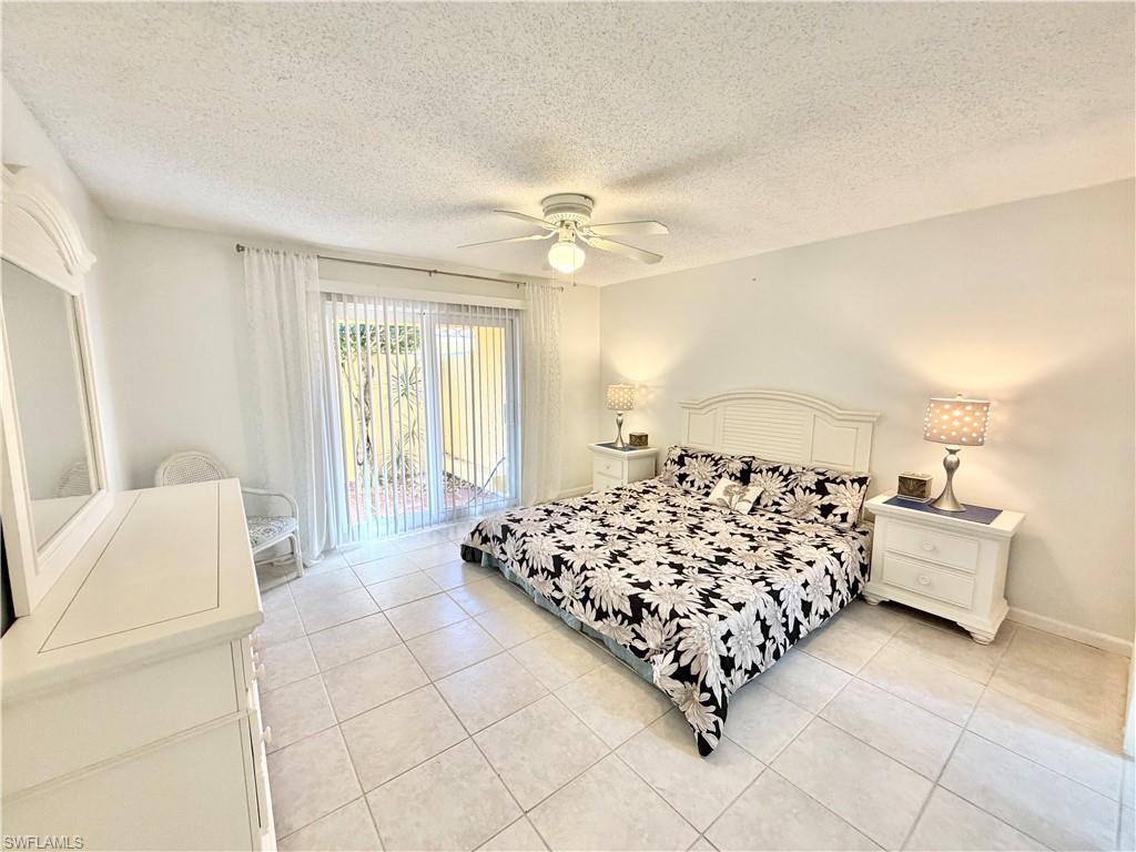 GLADES COUNTRY CLUB - Residential Lease