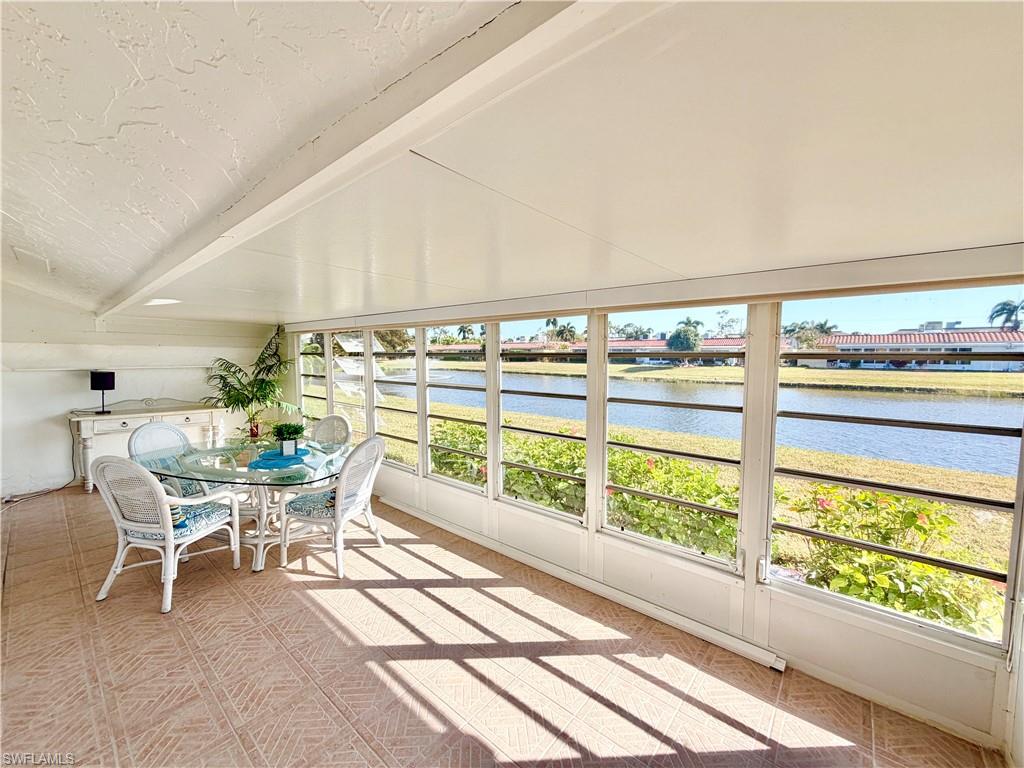 GLADES COUNTRY CLUB - Residential Lease