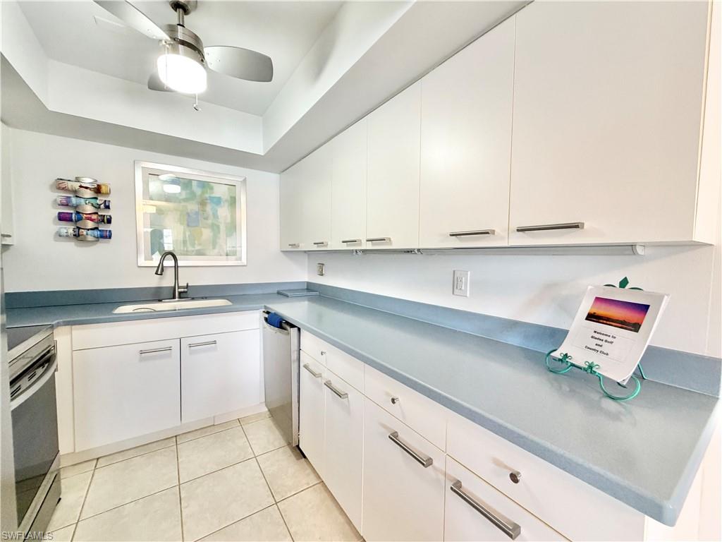 GLADES COUNTRY CLUB - Residential Lease