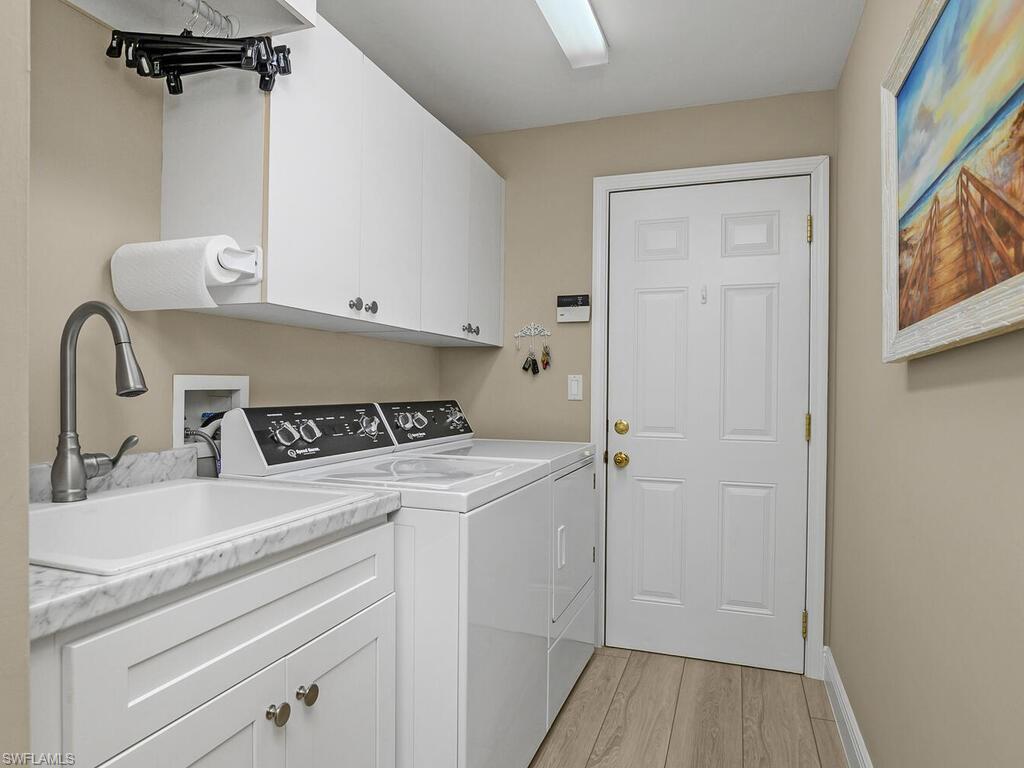 NAPLES HERITAGE - Residential