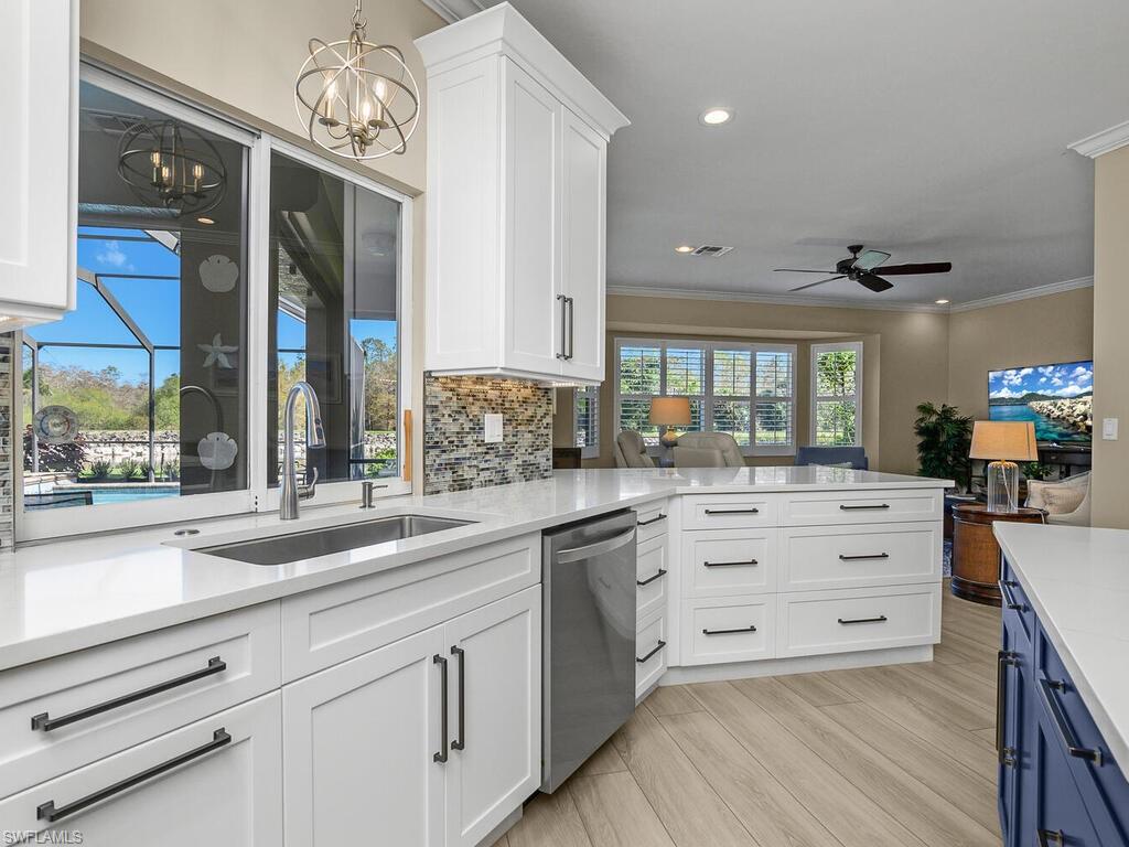 NAPLES HERITAGE - Residential