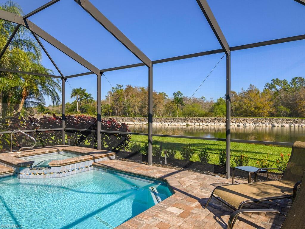 NAPLES HERITAGE - Residential