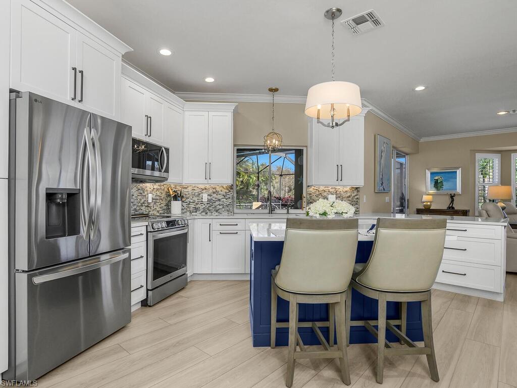 NAPLES HERITAGE - Residential