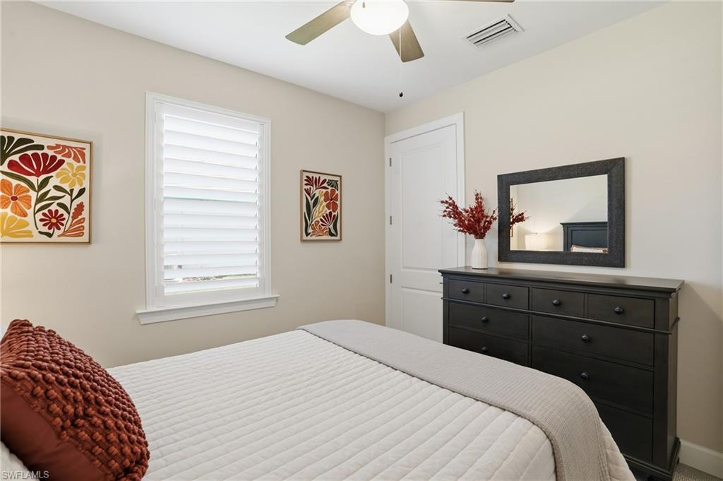 COUNTRY CLUB - Residential