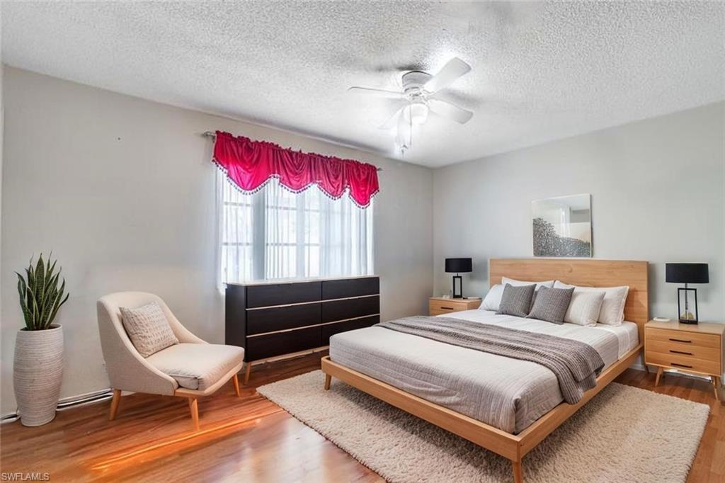 SEVEN LAKES - Residential