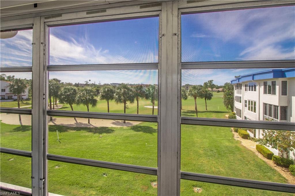 SEVEN LAKES - Residential