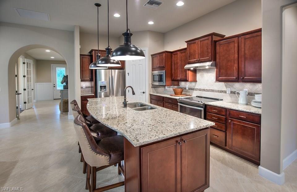 CORKSCREW SHORES - Residential