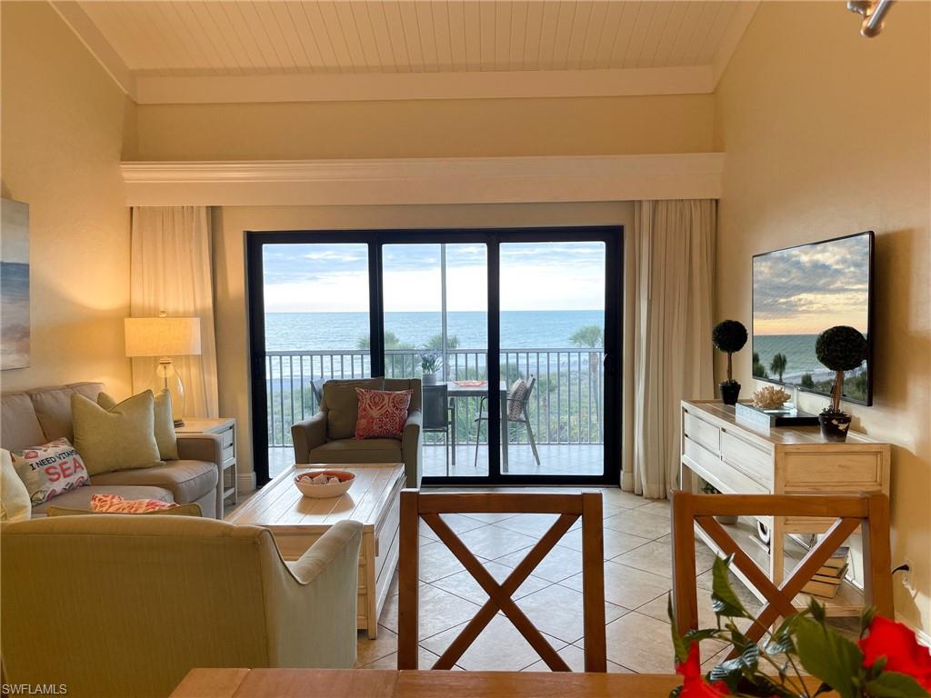 BEACH VILLAS CONDO - Residential