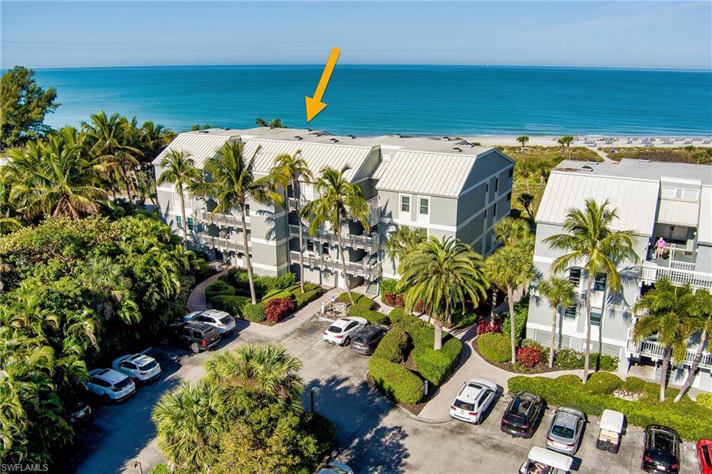 BEACH VILLAS CONDO - Residential