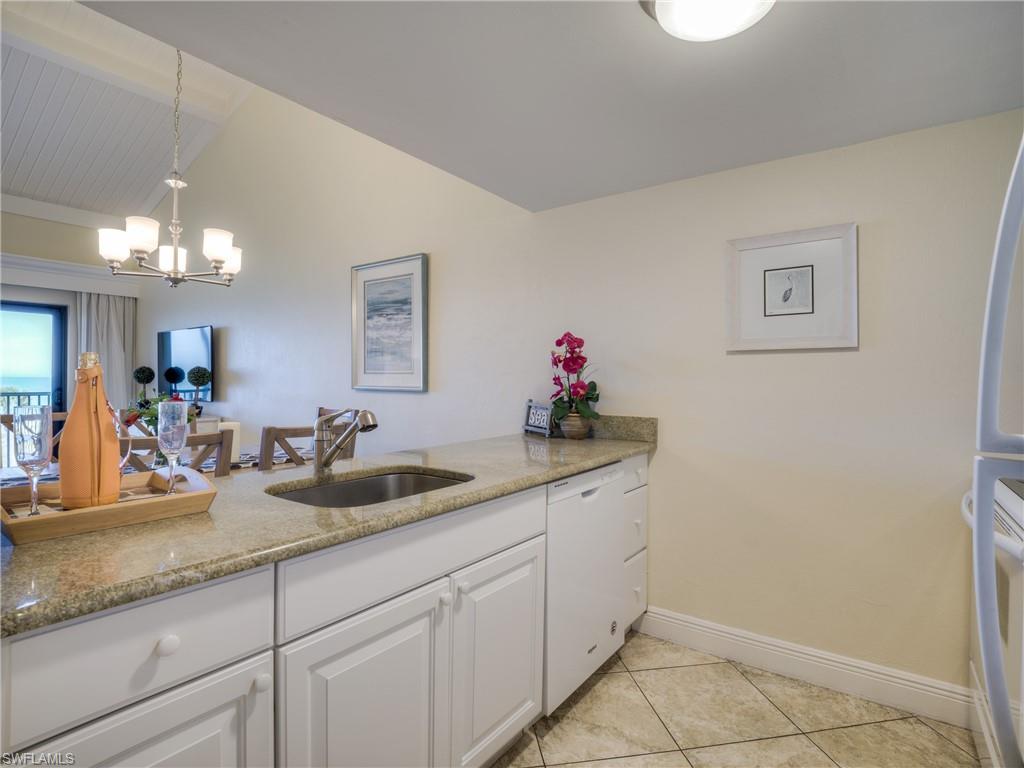 BEACH VILLAS CONDO - Residential