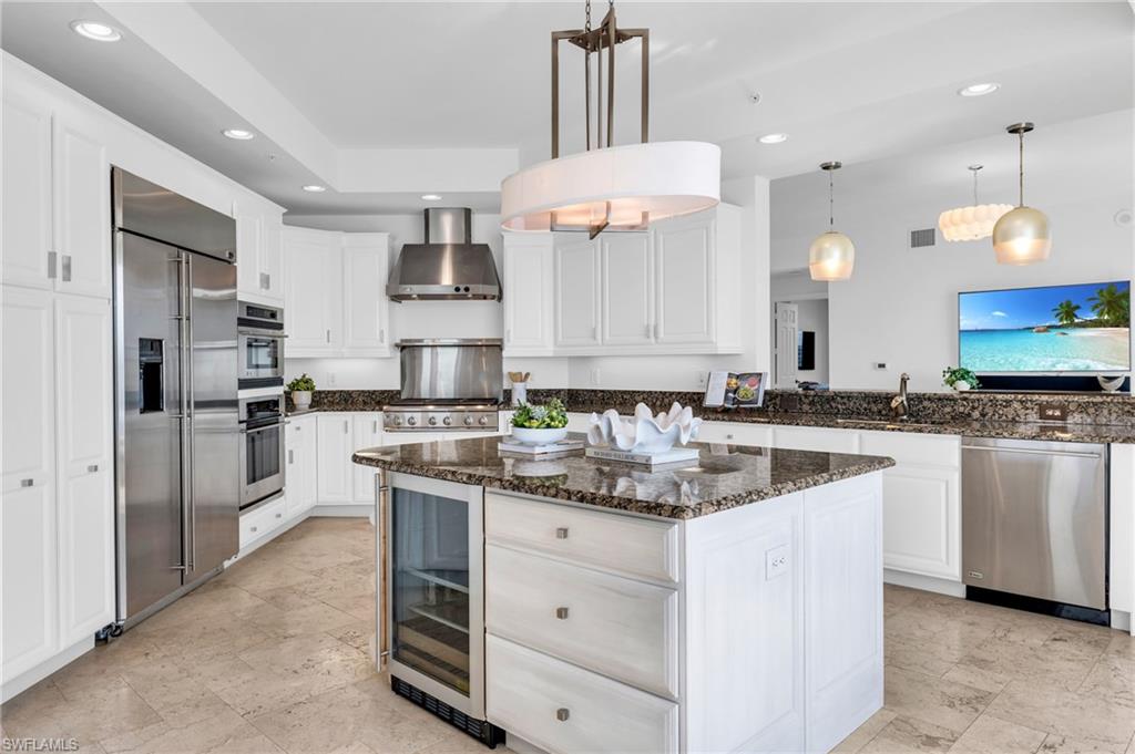 THE VANDERBILT - Residential