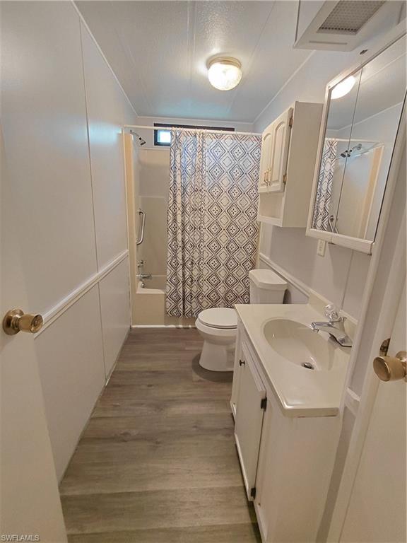 SEMINOLE MANOR - Residential