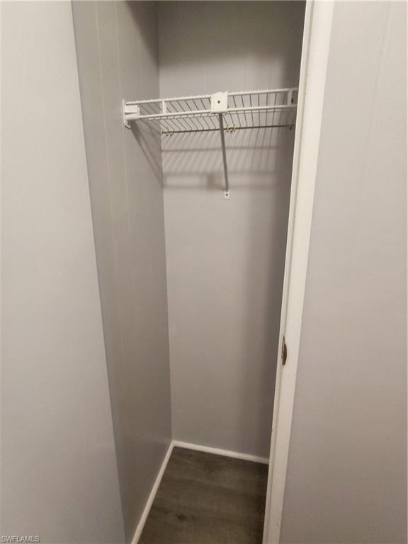 SEMINOLE MANOR - Residential