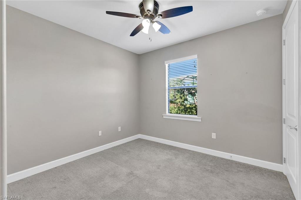 CAMDEN SQUARE - Residential