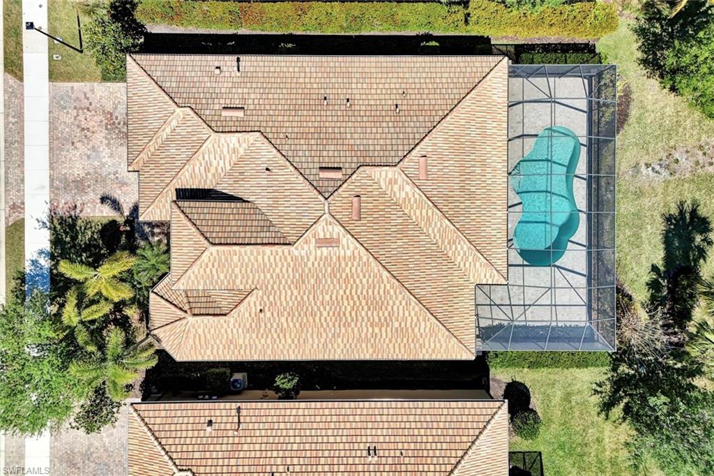 CAMDEN SQUARE - Residential