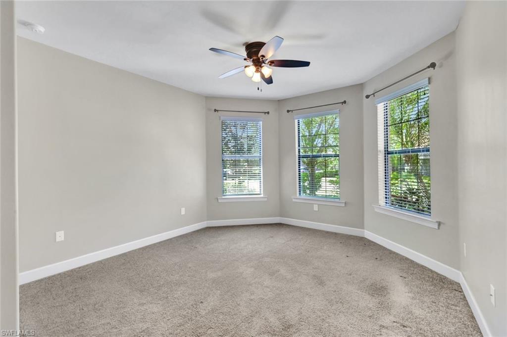 CAMDEN SQUARE - Residential