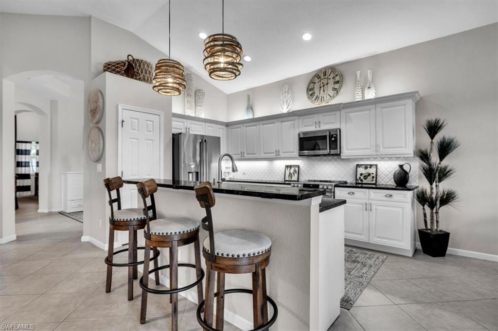 LAKEVIEW - Residential