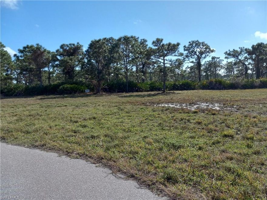 Come build your dream home in very highly sought after Rotonda Sands. Lot is located at the end of the cul-de-sac with attaching lot also for sale See 9 Warping Lane. This Deeded Community has low annual HOA fees with close proximity to amazing beaches, shopping, boating, World class fishing, 99 holes of golfing and restaurants. Located near Boca Grande, Placida, Cape Haze and much much more.