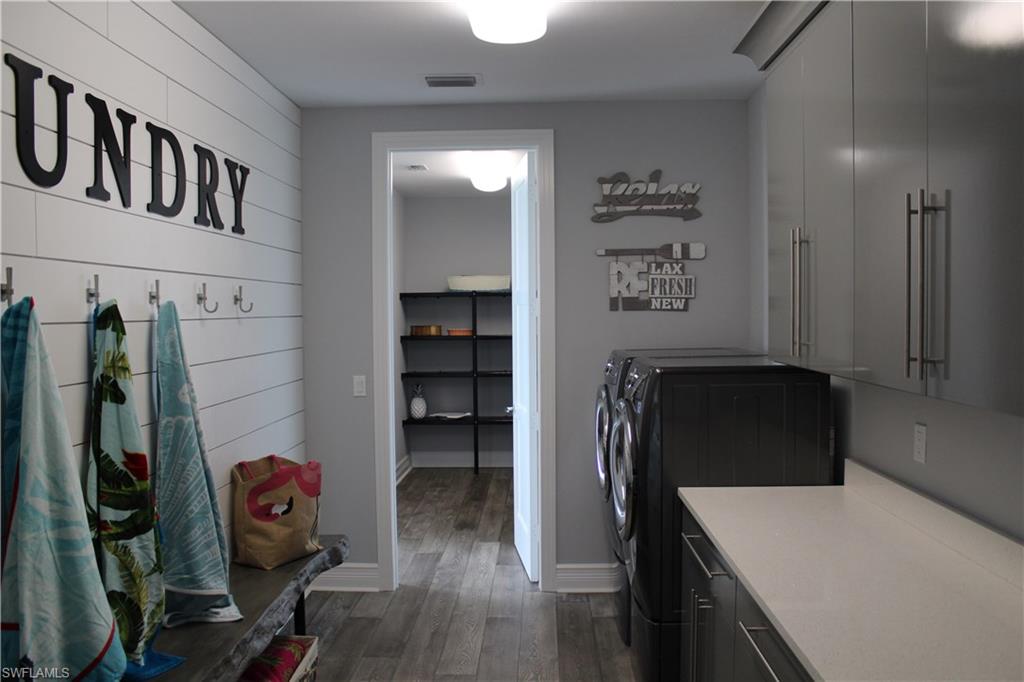 MARCO BEACH - Residential