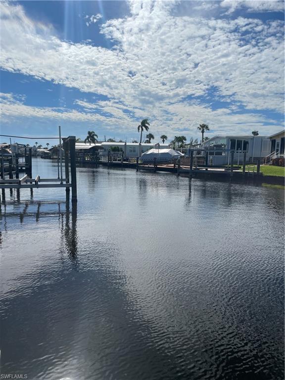 BAYSIDE ESTATES - Land