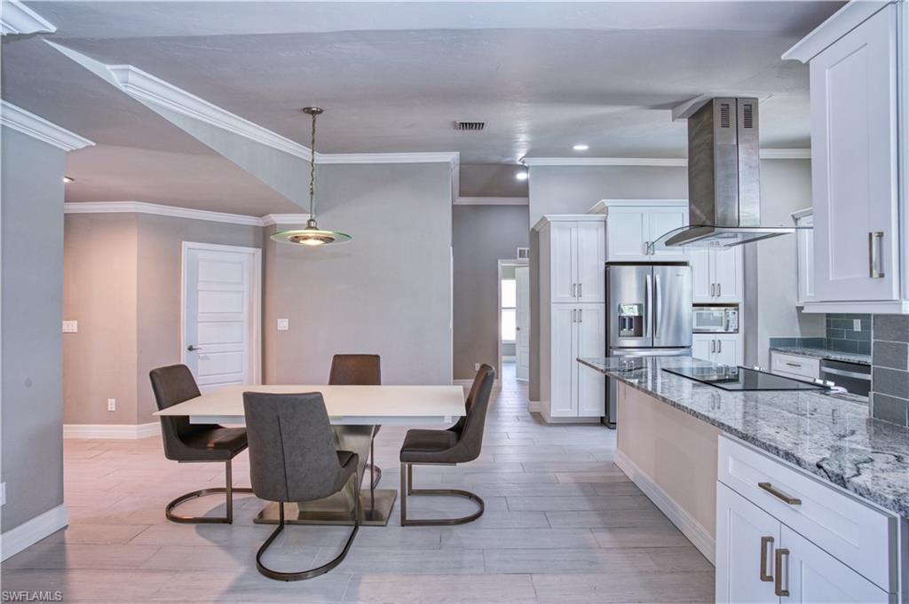 CAPE CORAL - Residential Lease