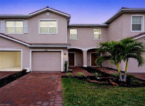 2881 Citrus ST NAPLES FL 34120