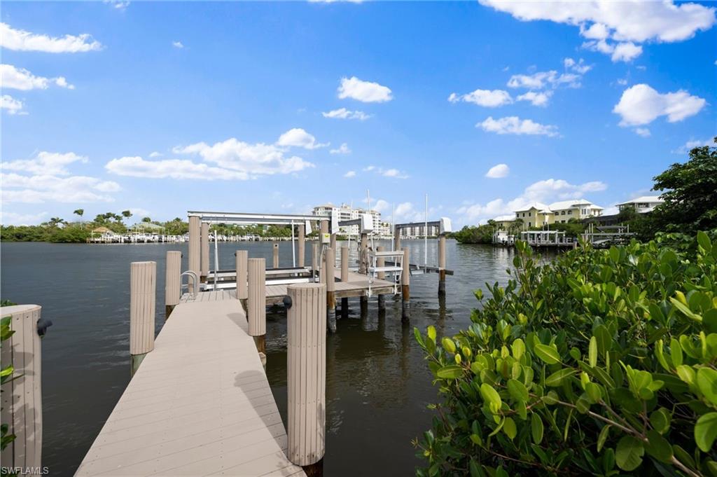 SOUTHPORT ON THE BAY - Residential