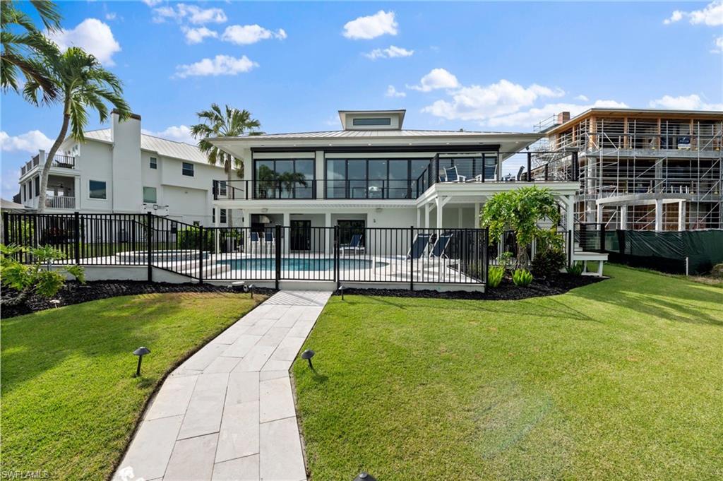 SOUTHPORT ON THE BAY - Residential