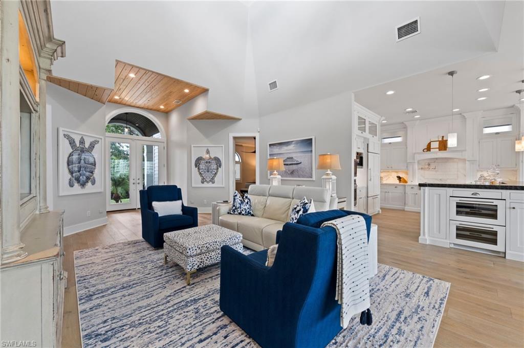 SOUTHPORT ON THE BAY - Residential