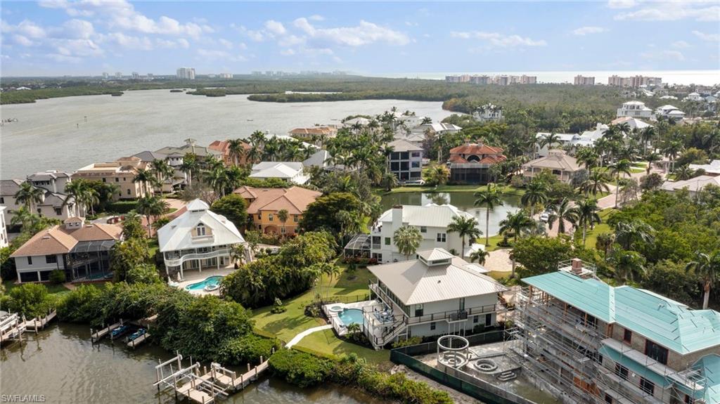 SOUTHPORT ON THE BAY - Residential