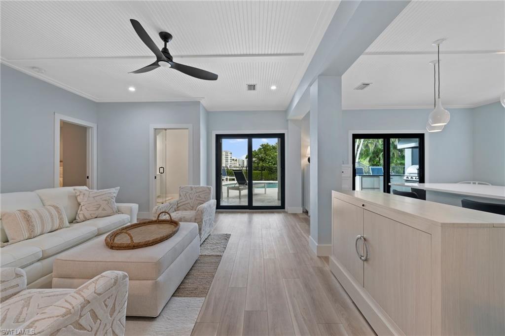 SOUTHPORT ON THE BAY - Residential